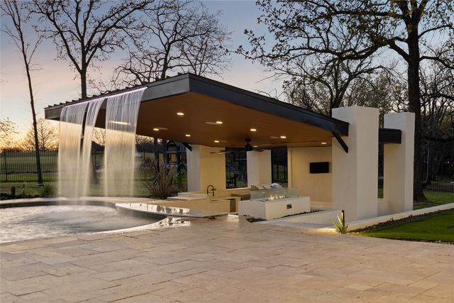 6001 Pine Valley Drive, Flower Mound, TX 75022