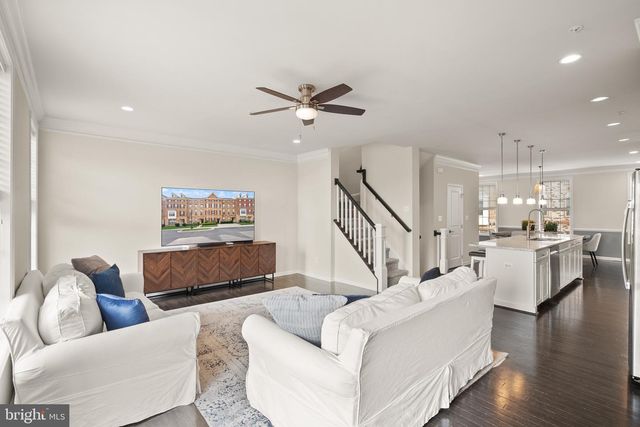 43197 HALKETT SQ, Ashburn, VA 20148