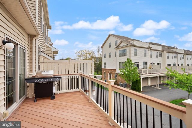 43197 HALKETT SQ, Ashburn, VA 20148