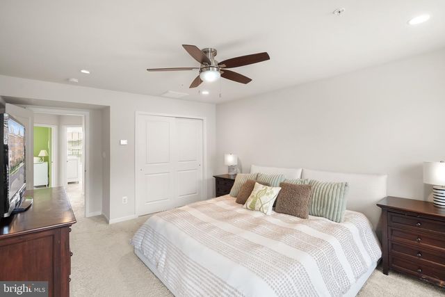 43197 HALKETT SQ, Ashburn, VA 20148