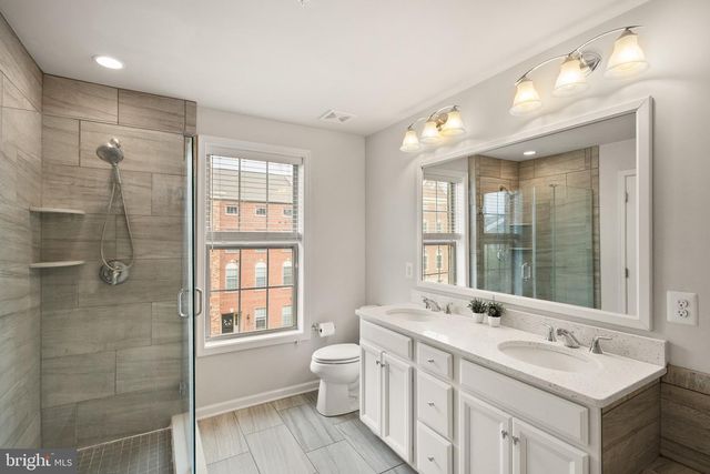 43197 HALKETT SQ, Ashburn, VA 20148