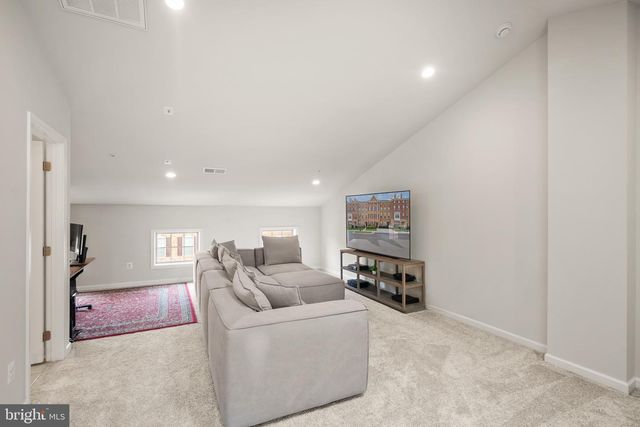 43197 HALKETT SQ, Ashburn, VA 20148