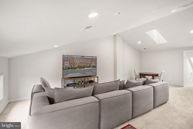 43197 HALKETT SQ, Ashburn, VA 20148