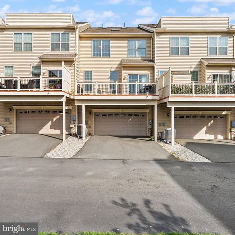 43197 HALKETT SQ, Ashburn, VA 20148