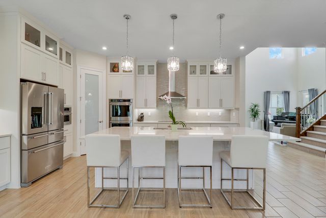 2475 NE Evinrude Circle, Jensen Beach, FL 34957