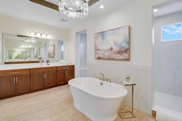 2475 NE Evinrude Circle, Jensen Beach, FL 34957