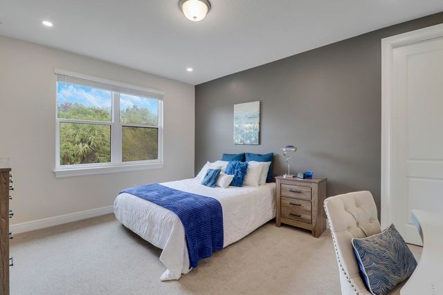 2475 NE Evinrude Circle, Jensen Beach, FL 34957