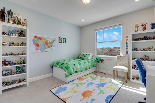 2475 NE Evinrude Circle, Jensen Beach, FL 34957