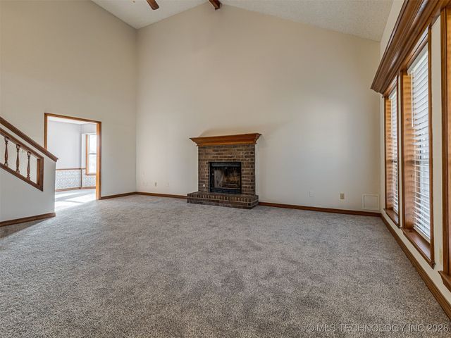 8307 N 126th East Avenue, Owasso, OK 74055