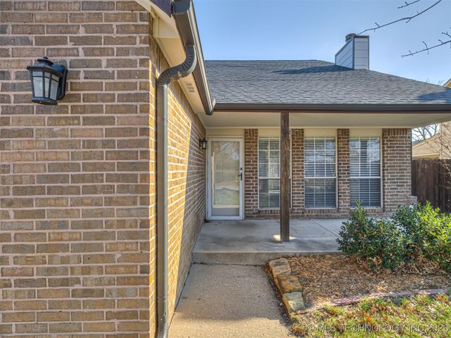 8307 N 126th East Avenue, Owasso, OK 74055
