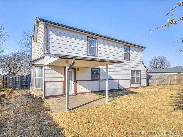 8307 N 126th East Avenue, Owasso, OK 74055