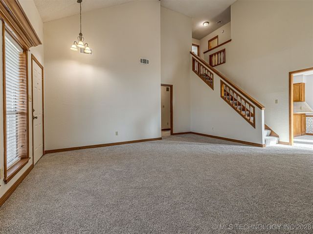 8307 N 126th East Avenue, Owasso, OK 74055