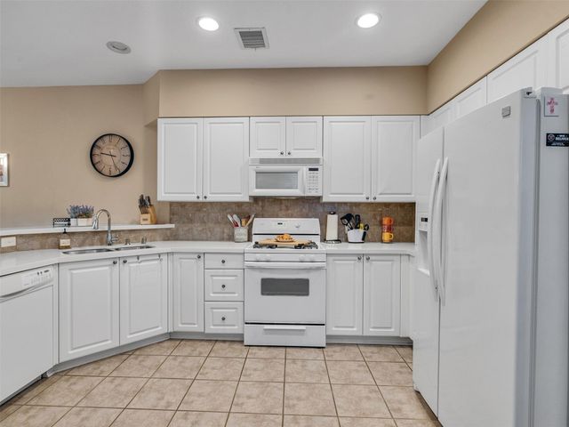 83 Scarlet Woods Court 83, The Woodlands, TX 77380