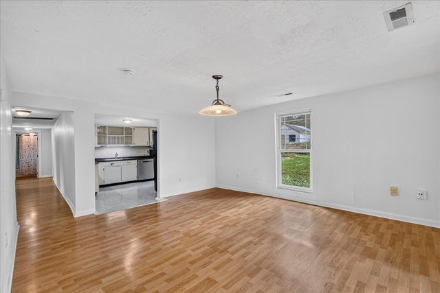 52 Alder Circle, Rossville, GA 30741