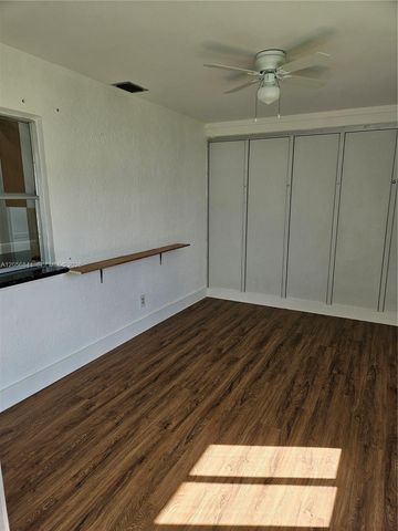 1400 NW 90th Way 0, Plantation, FL 33322