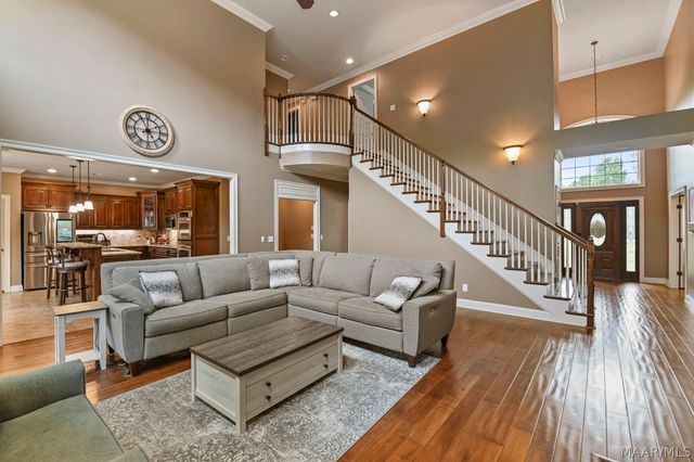 917 Red Eagle Road, Prattville, AL 36067