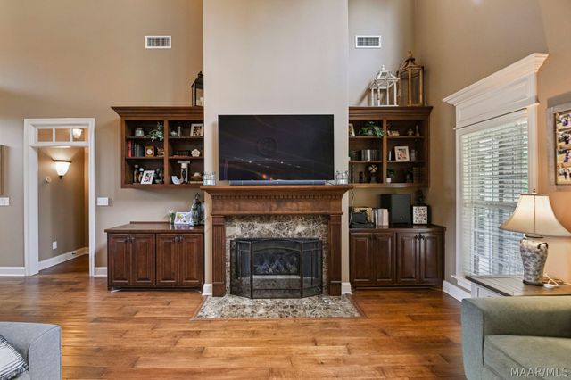 917 Red Eagle Road, Prattville, AL 36067