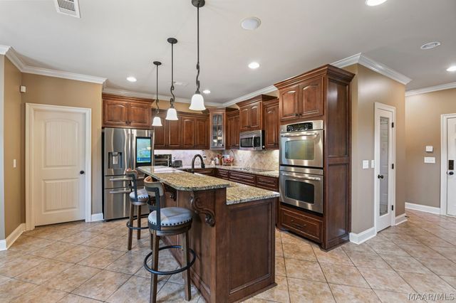 917 Red Eagle Road, Prattville, AL 36067