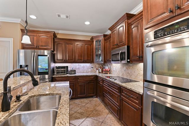 917 Red Eagle Road, Prattville, AL 36067