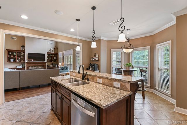 917 Red Eagle Road, Prattville, AL 36067