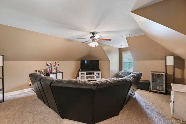 917 Red Eagle Road, Prattville, AL 36067