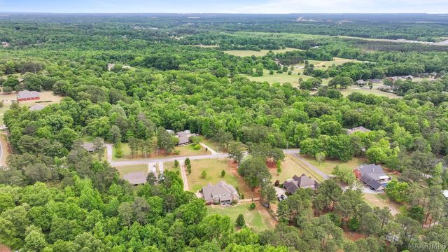 917 Red Eagle Road, Prattville, AL 36067