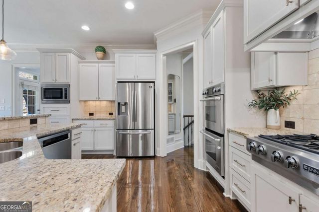 2230 Cambridge Hill Court, Dacula, GA 30019