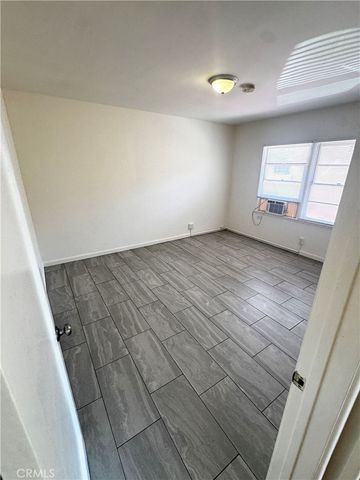 1820 Hillhurst Avenue, Los Feliz, CA 90027