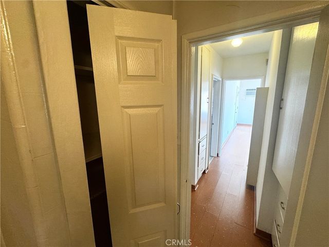 1820 Hillhurst Avenue, Los Feliz, CA 90027