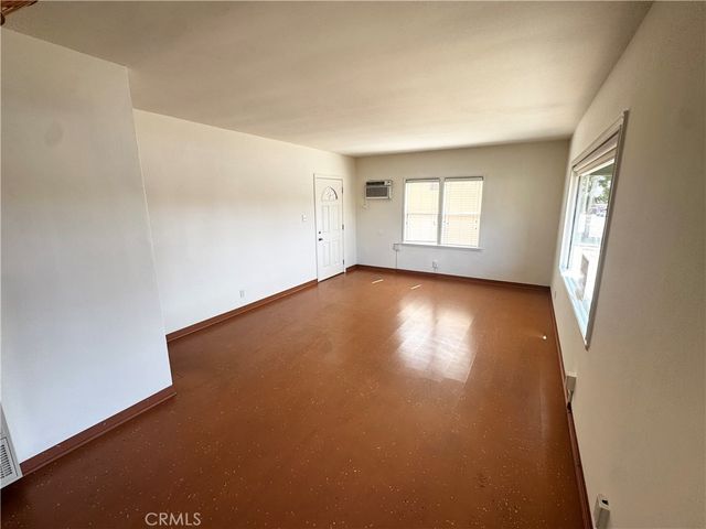 1820 Hillhurst Avenue, Los Feliz, CA 90027