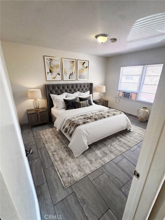 1820 Hillhurst Avenue, Los Feliz, CA 90027