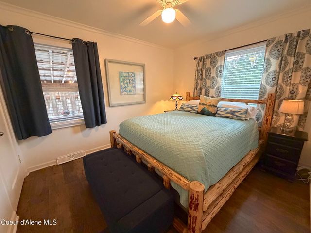 515 Bunker Ave, Kellogg, ID 83837