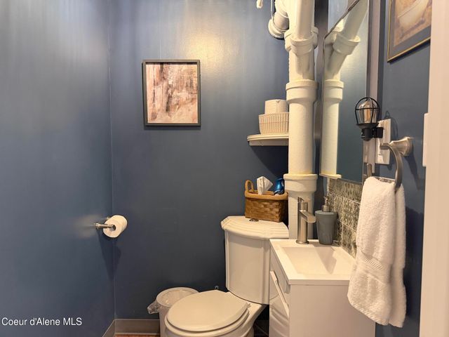 515 Bunker Ave, Kellogg, ID 83837