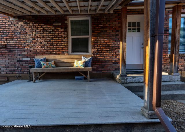 515 Bunker Ave, Kellogg, ID 83837