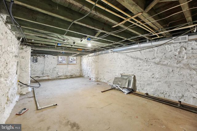 1806 N PULASKI ST, Baltimore, MD 21217