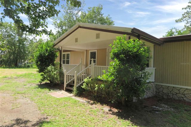 108 PINESHORE DRIVE, Satsuma, FL 32189