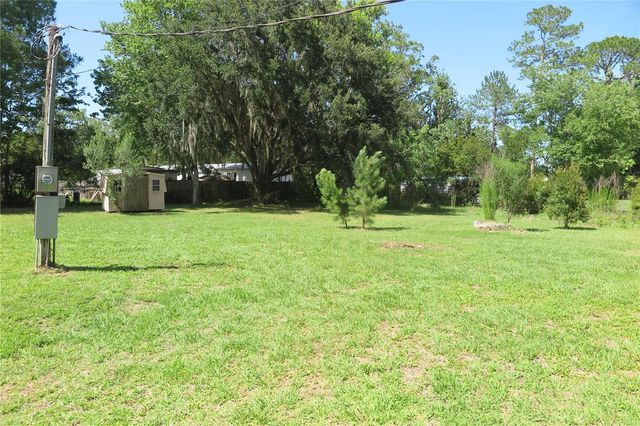 108 PINESHORE DRIVE, Satsuma, FL 32189