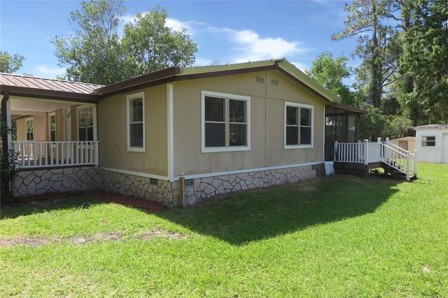 108 PINESHORE DRIVE, Satsuma, FL 32189