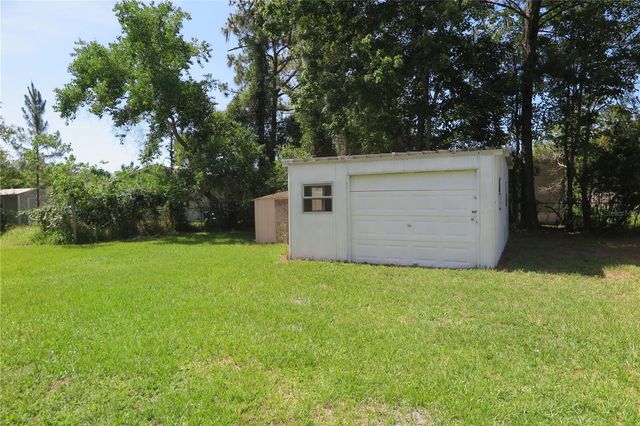 108 PINESHORE DRIVE, Satsuma, FL 32189