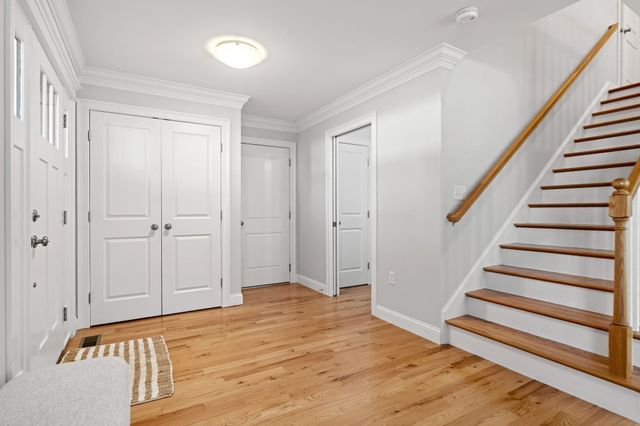 9 Olde Glory Way 9, Merrimac, MA 01860