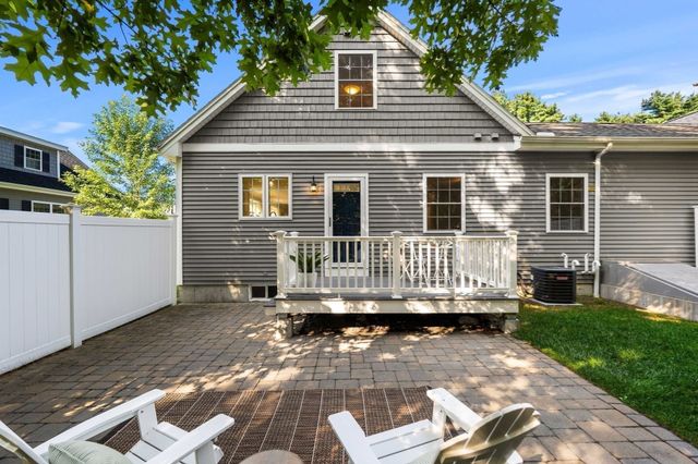 9 Olde Glory Way 9, Merrimac, MA 01860