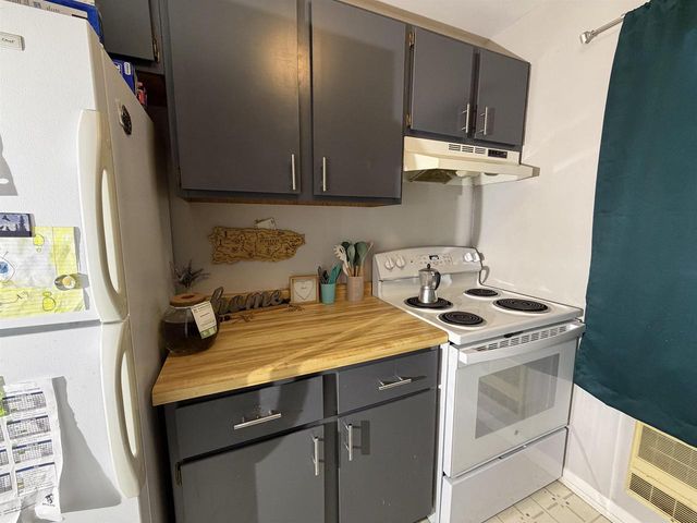 9 Pine Trail, Wisconsin Dells, WI 53965