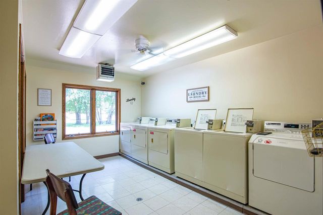 9 Pine Trail, Wisconsin Dells, WI 53965