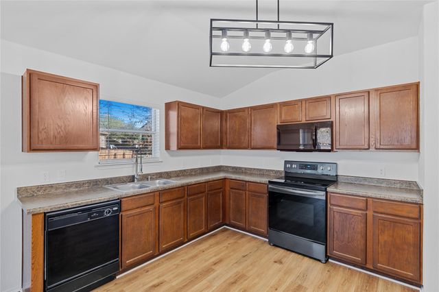 1310 Grande Mesa DR, Georgetown, TX 78626