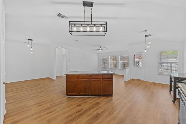 1310 Grande Mesa DR, Georgetown, TX 78626