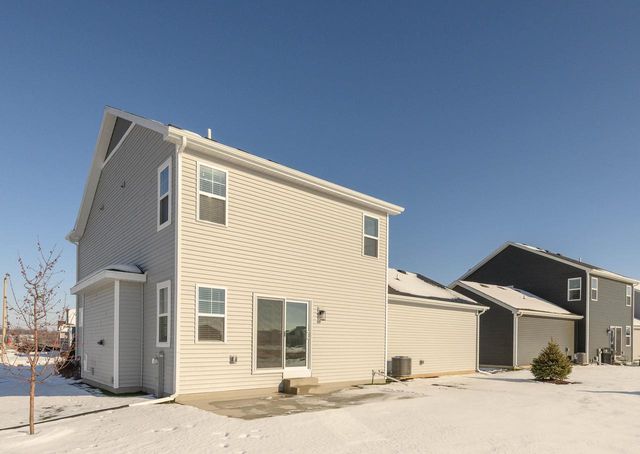 6401 Prairie Wood Drive, Mcfarland, WI 53558