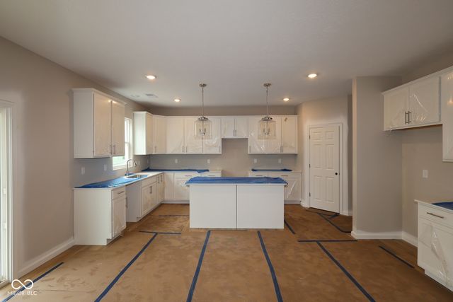 4226 Hayden Valley Drive, Bargersville, IN 46106