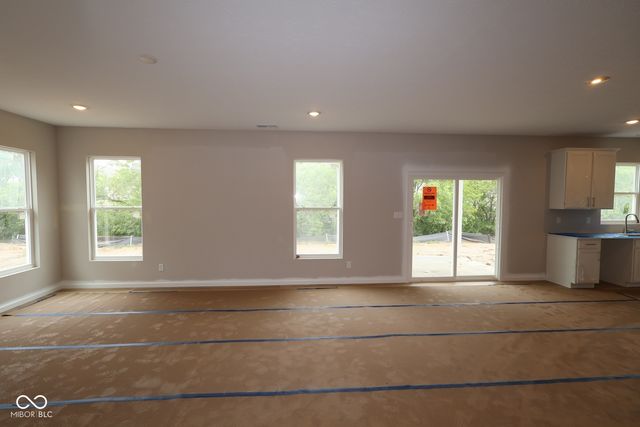 4226 Hayden Valley Drive, Bargersville, IN 46106