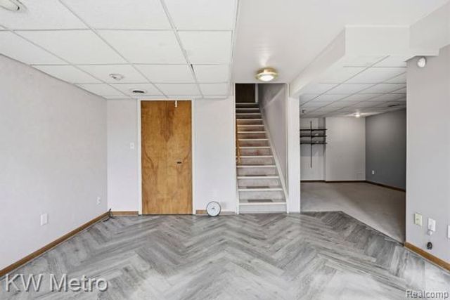 473 Village Oaks Court, Ann Arbor, MI 48103