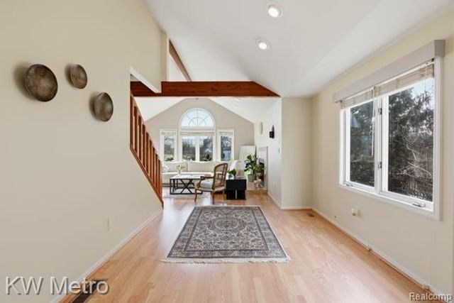 473 Village Oaks Court, Ann Arbor, MI 48103